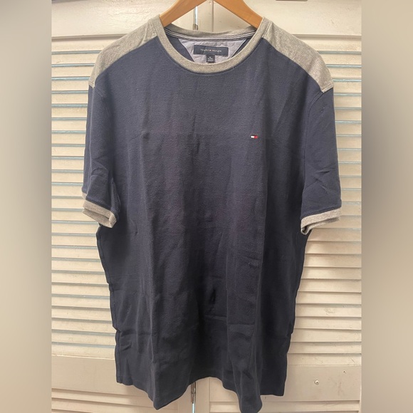 Tommy Hilfiger Navy and Gray Short Sleeve Tee - Picture 1 of 3